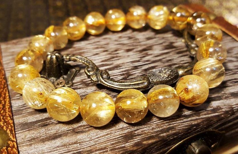 Chia sẻ cách chọn vòng ngọc phong thủy theo ngũ hành