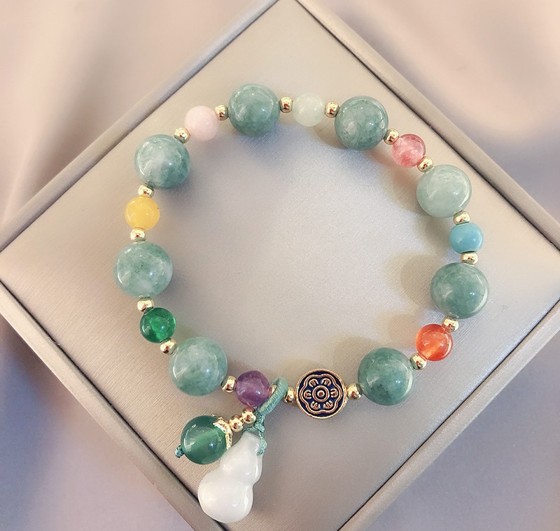 Charm ngọc phong thủy - trang sức biểu tượng của sự may mắn và tài lộc