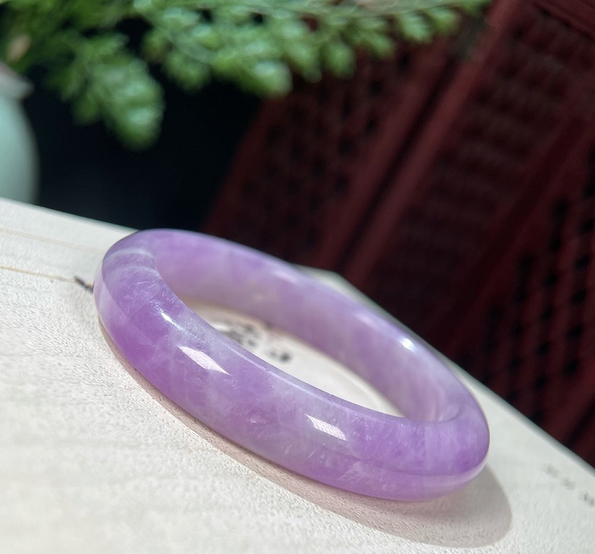 Khám phá ngọc cho người sống tối giản