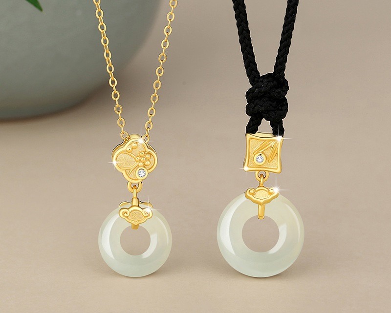 Dây chuyền ngọc đôi - quà cưới độc đáo