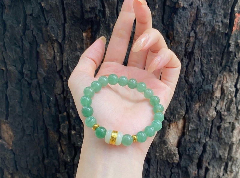 Vòng ngọc bích - quà tặng sang trọng và ý nghĩa nhân dịp tết trung thu