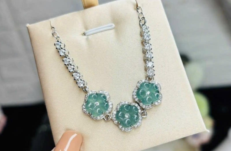 Trang sức ngọc giúp người đeo tăng sự tự tin và tỏa sáng mọi lúc