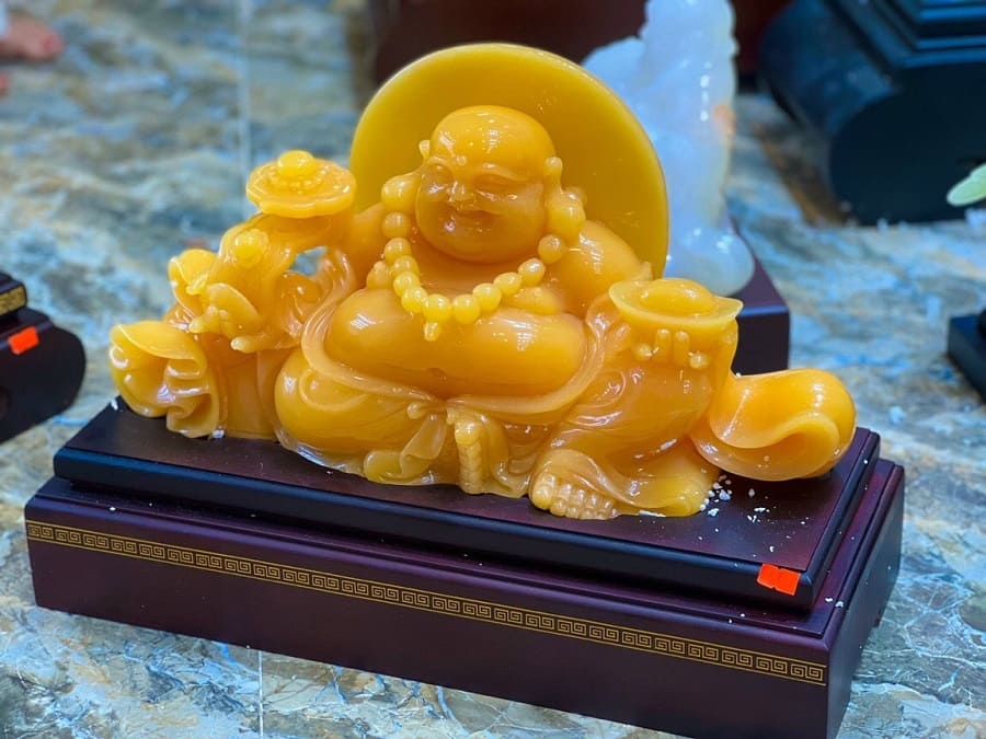 Tượng phật di lặc - vật phẩm phong thủy giúp thu hút tiền tài, an lạc và hạnh phúc