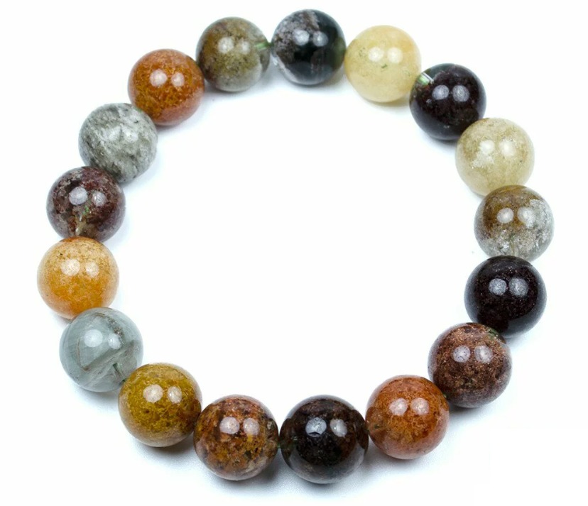 Tìm hiểu về vòng tay ngọc đa sắc 